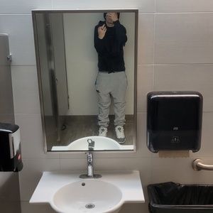 Meet your Posher, Austin